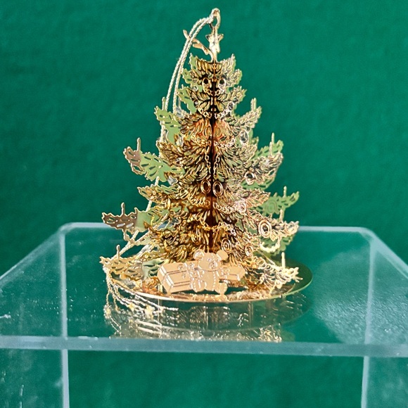 Gold plated Brass medium weight 2d christmas tree ornament, labeled SM, no box - Picture 4 of 9